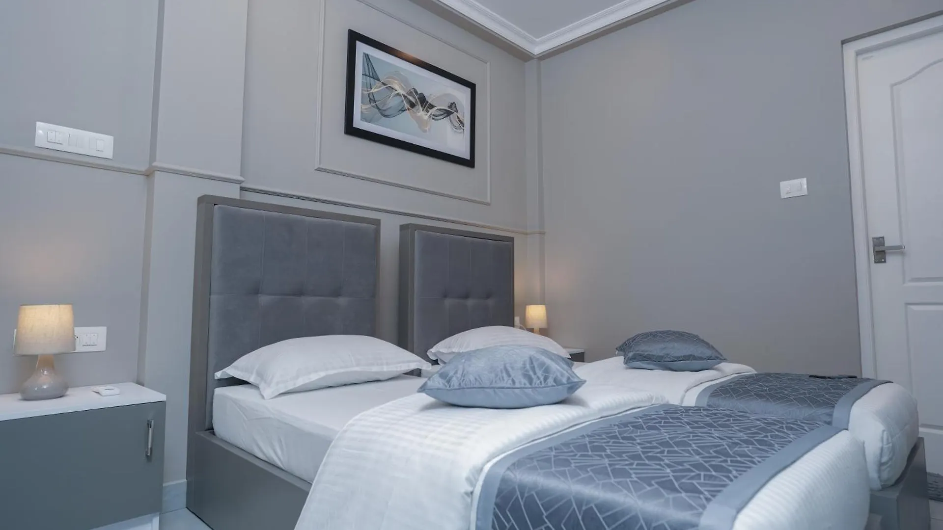 Apartment Zen Residences Kochi
